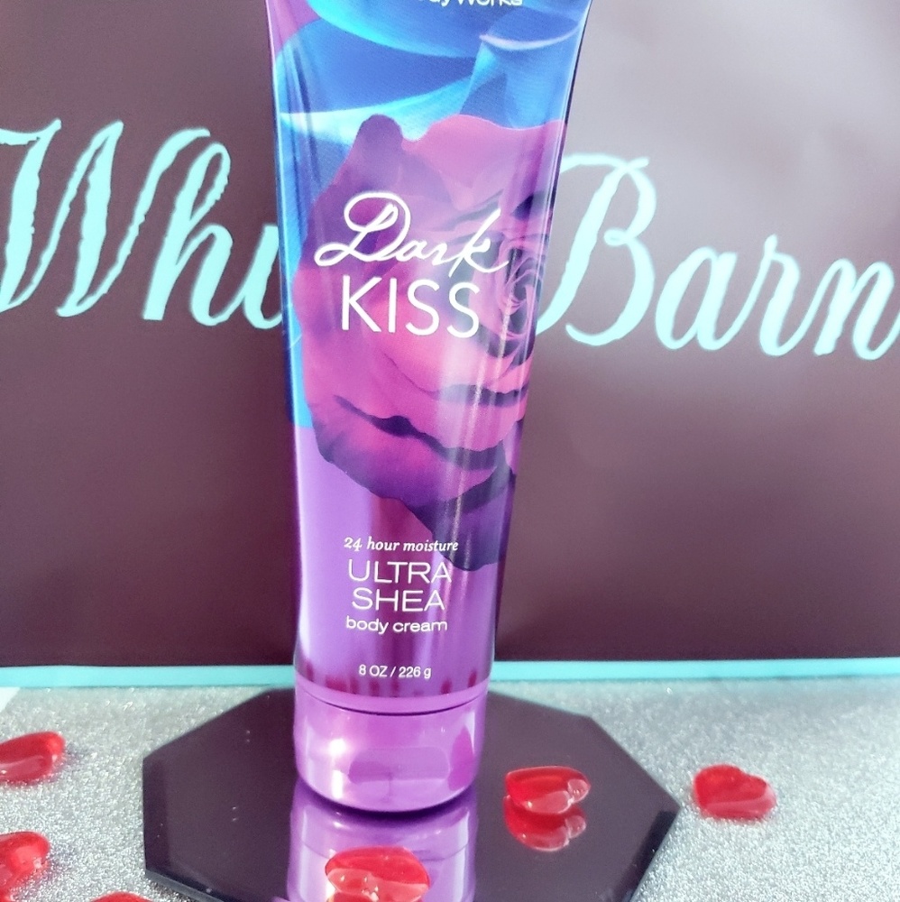 New Bath and body works Body Cream Dark kiss